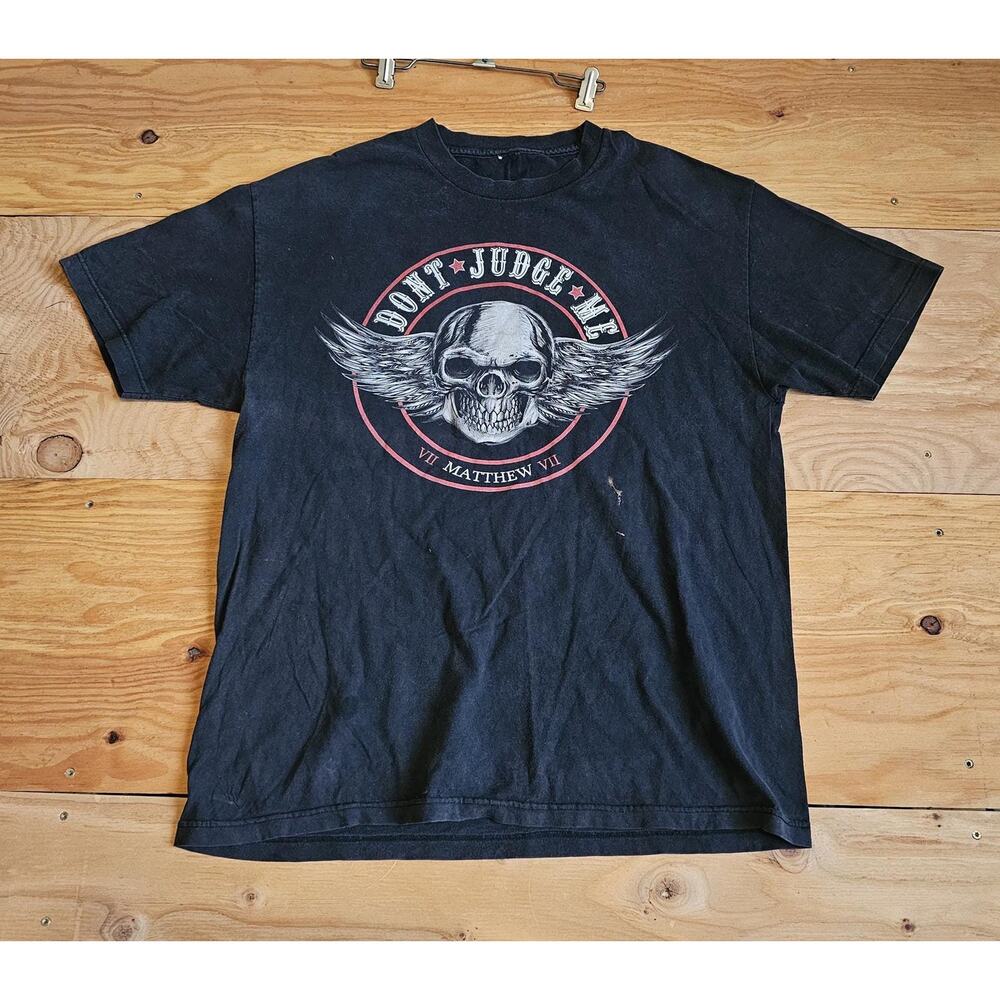 Skull Wings Dont Judge Me Mathew VII Graphic T-shirt Black White Red Y2K